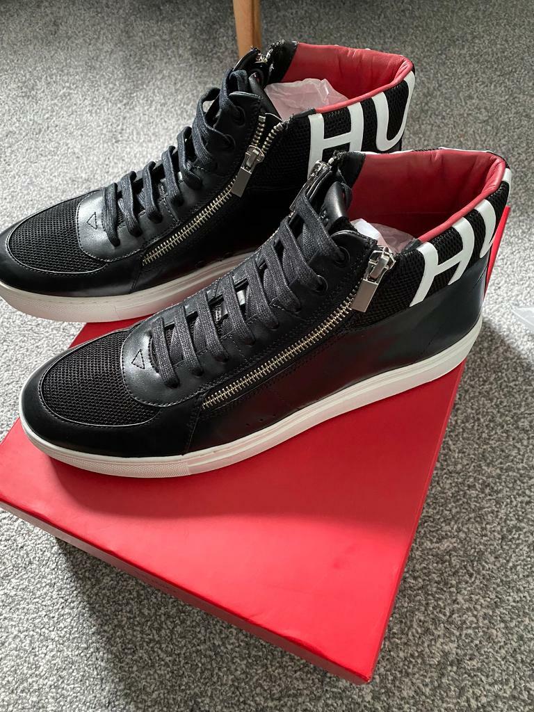 boss futurism trainers